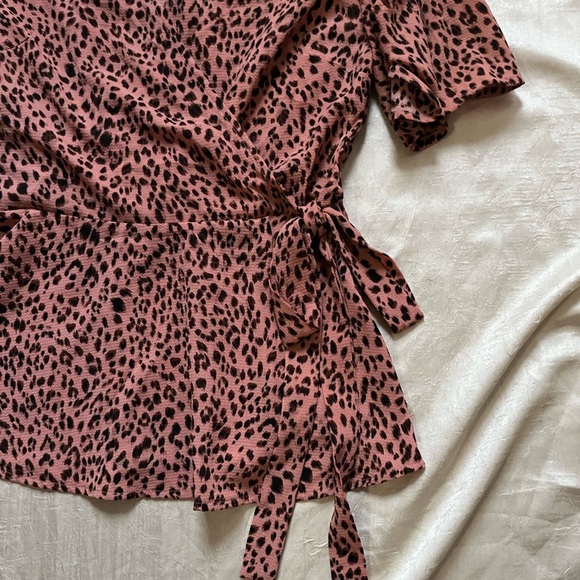 Miami Leopard Print Pink Wrap Top - Picture 3 of 8